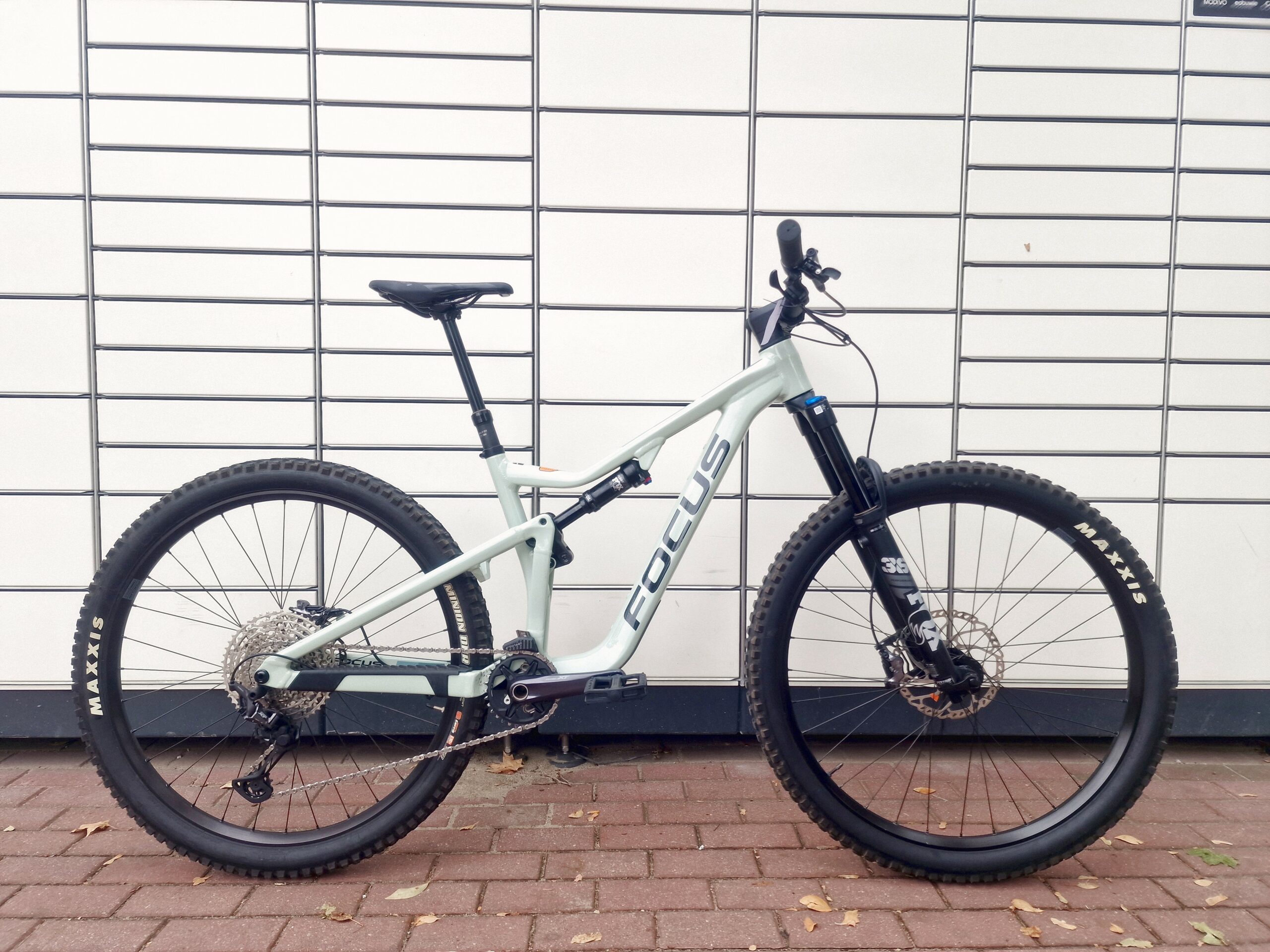 Rower górski FOCUS Jam 6.9 / FOX 36 150 mm / full Deore XT / r.M